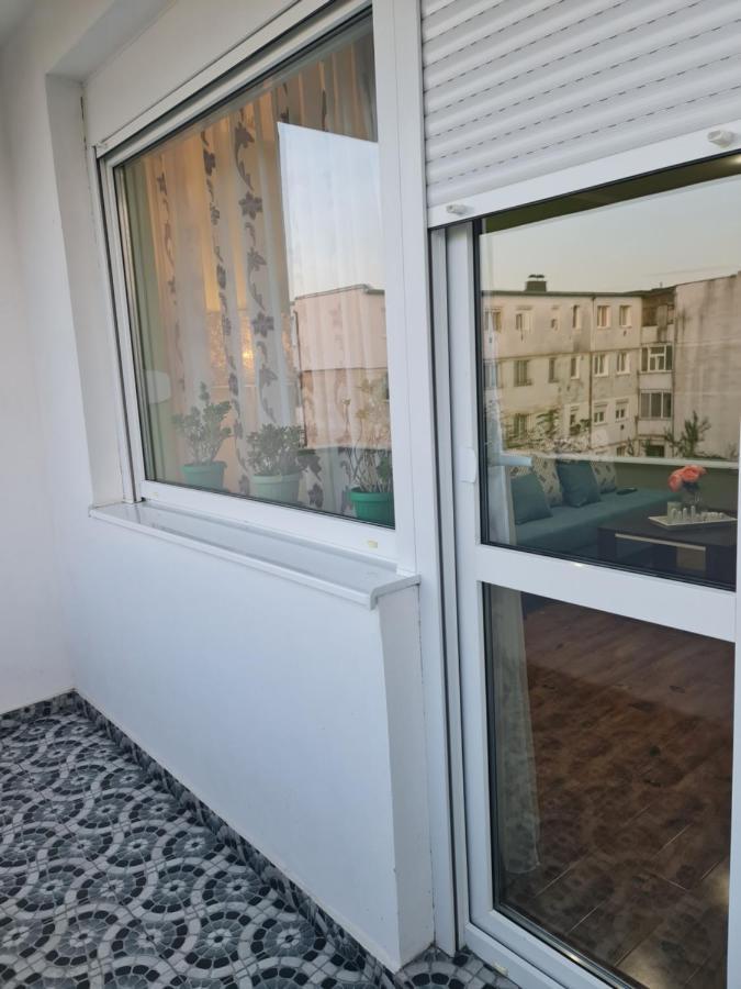 Apartament Modern Cristina&Jessica Medias Exterior photo